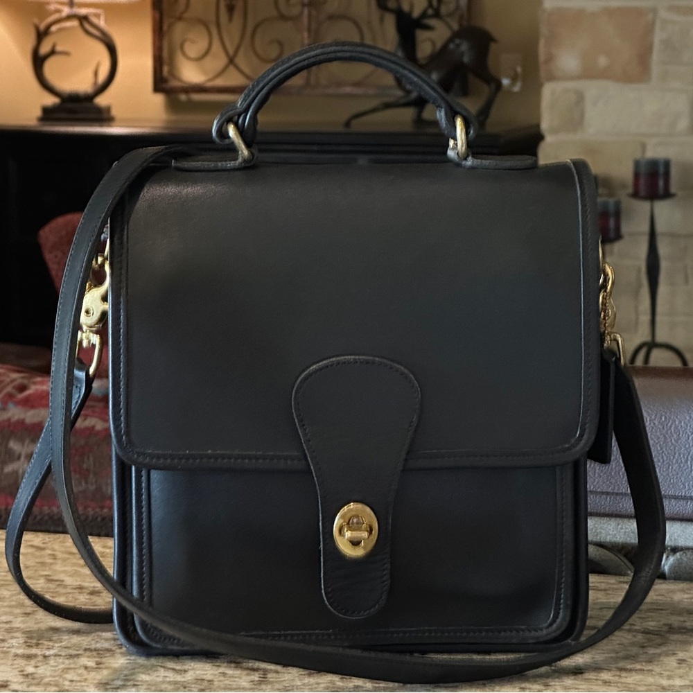 Vintage Coach Station Bag Black Leather